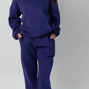 Comfrt Signature Collection SET rare indigo hoodie and joggers